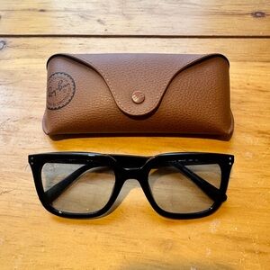 Ray-Ban Black Glasses with Brown Case